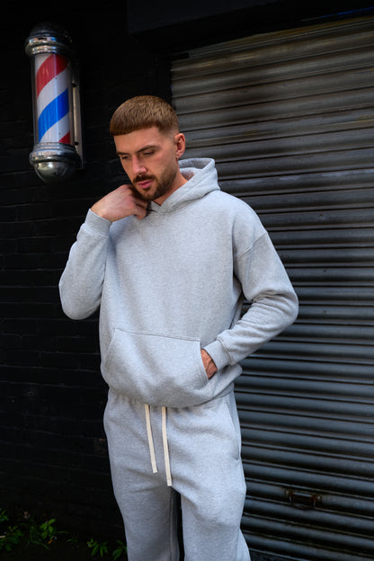 ESSENTIAL HOODIE - GREY